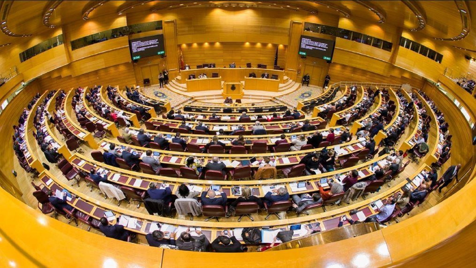 El PP veta en el Senado la senda de déficit del Gobierno. / EP