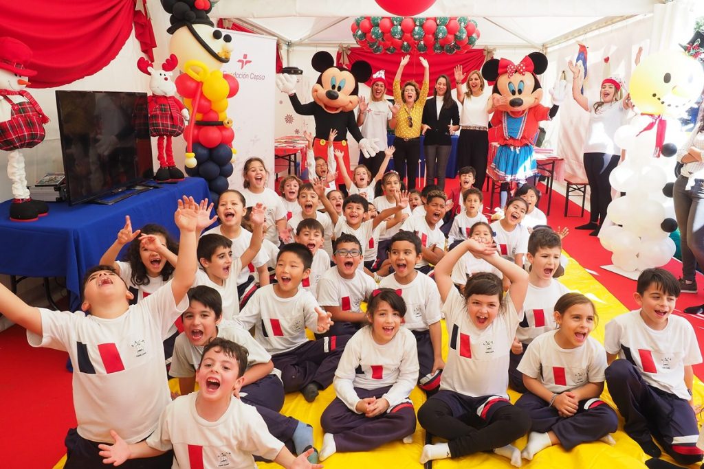 La Fundación Cepsa inaugura su Carpa de Navidad