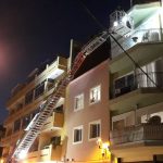 Caen cascotes de un edificio en la calle Iriarte del Puerto de la Cruz