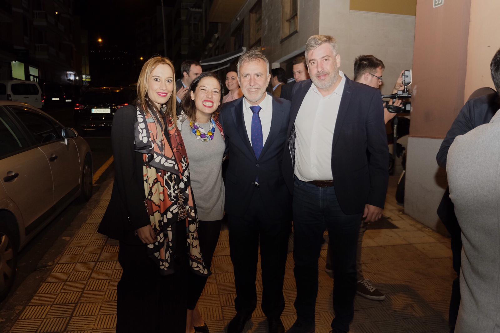 De izquierda a derecha, Nira Fierro, Patricia Hernández, Ángel Víctor Torres y Jorge González. DA