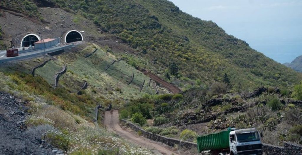 Imagen del tramo del anillo insular que comienza en Santiago del Teide hacia Adeje. DA