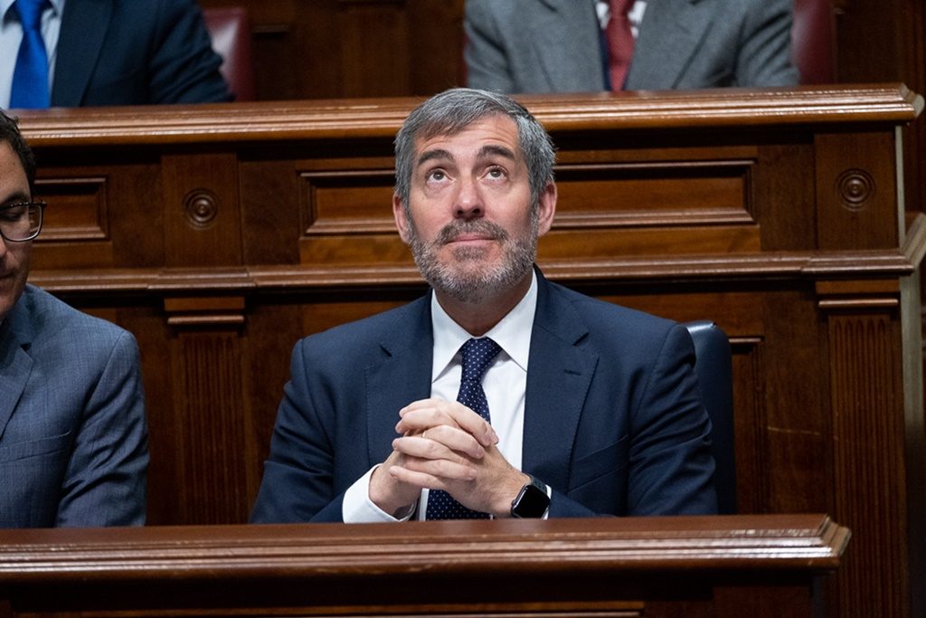 Intervención de Fernando Clavijo en el parlamento por el caso grúas