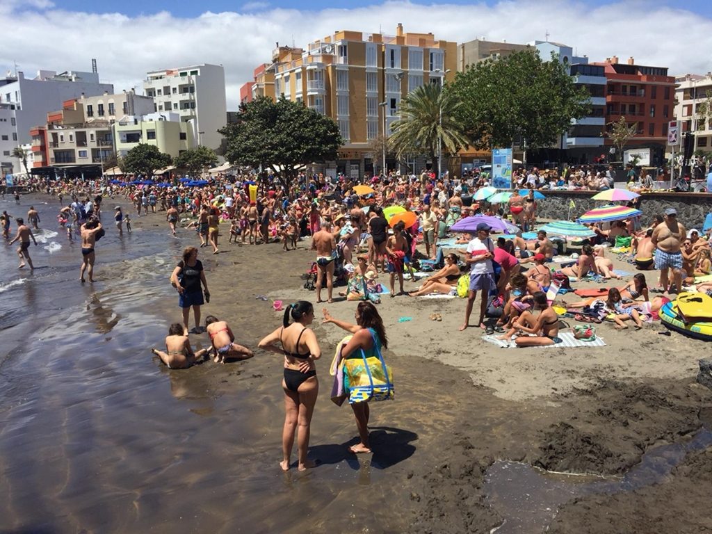 Playa de El Médano en Viernes Santo| DA