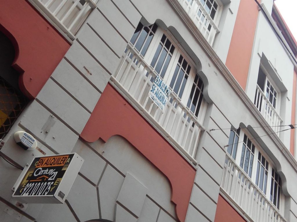 La provincia de Santa Cruz de Tenerife tuvo mayor dinamización que la de Las Palmas en el sector, pero esto es debido a que salió “más tarde” de la crisis. EP