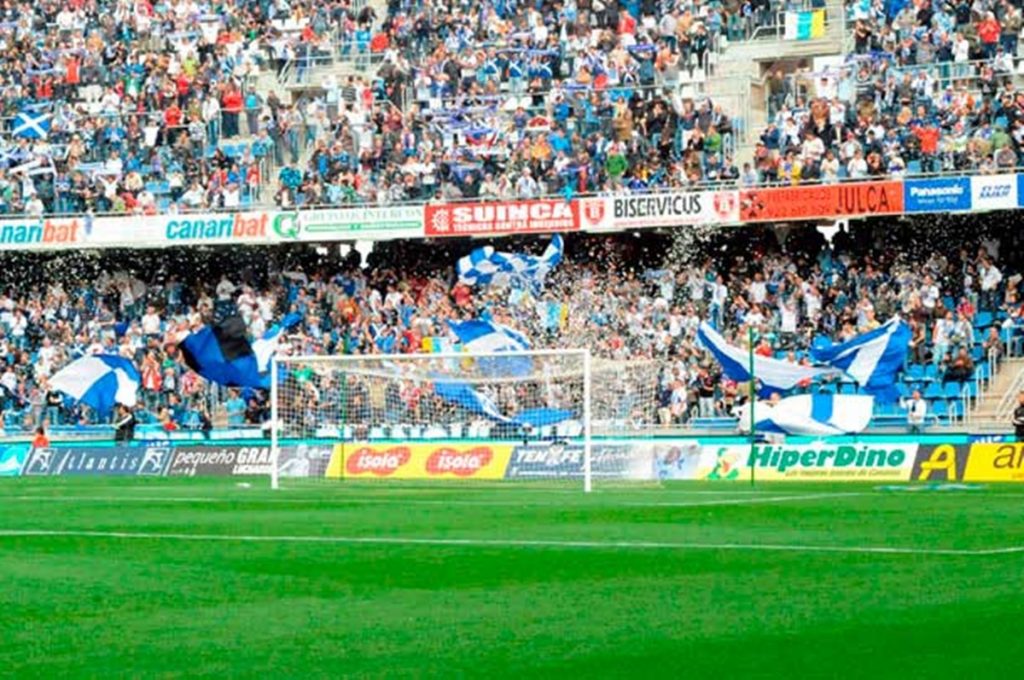 Los aficionados que se den cita el próximo domingo en el Estadio vivirán una jornada de tranquilidad por la permanencia. / Sergio Méndez