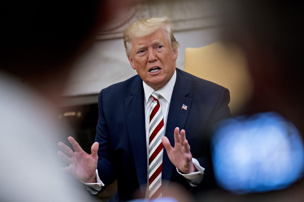 DONALD TRUMP