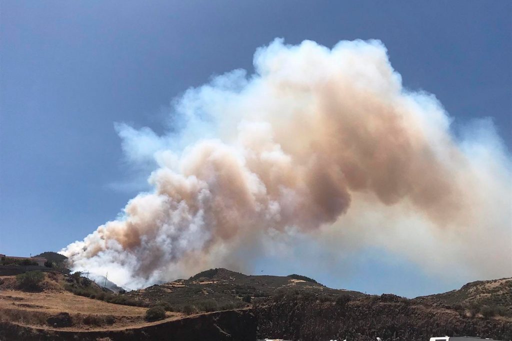 INCENDIO GRAN CANARIA CUMBRE