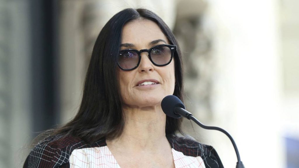La actriz Demi Moore ha relatado sus memorias y recoge los episodios más oscuros de su vida.