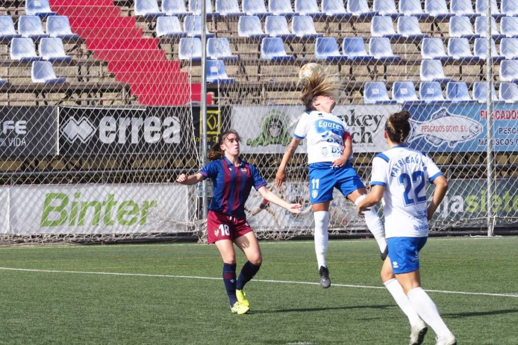 Las blanquiazules cayeron ante el Levante SERGIO MÉNDEZ