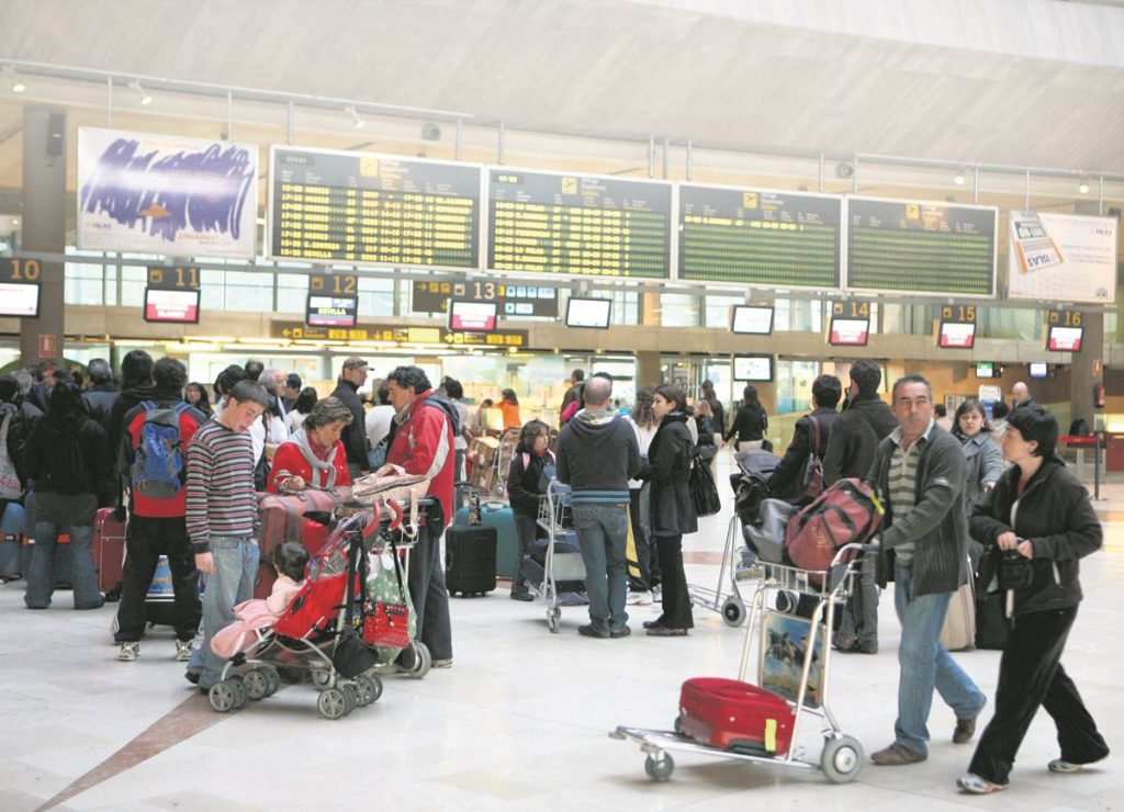 El turismo sigue en caída libre en Canarias: baja casi el 8% en julio