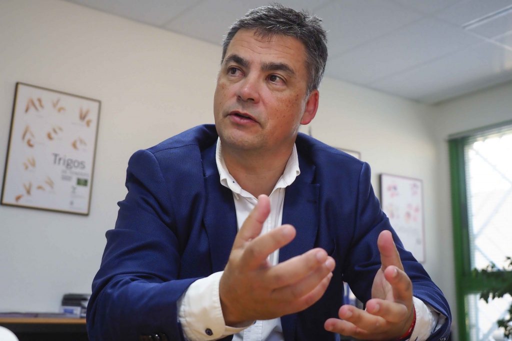Javier Parrilla, consejero de Agricultura, Ganadería y Pesca, asegura que centrará sus esfuerzos en hacer llegar el agua a las medianías. SERGIO MÉNDEZ