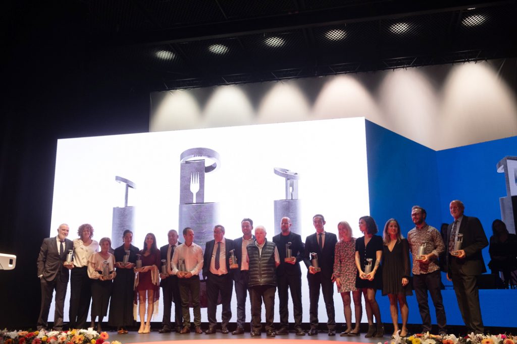 FOTO FAMILIA PREMIOS GASTRONOMÍA 2019