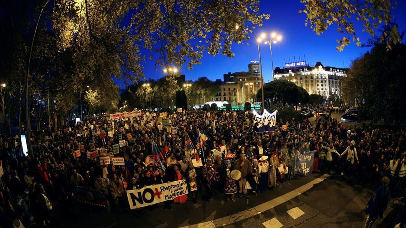 Un momento de la gran "Marcha por el Clima" convocada por distintas organizaciones. EFE