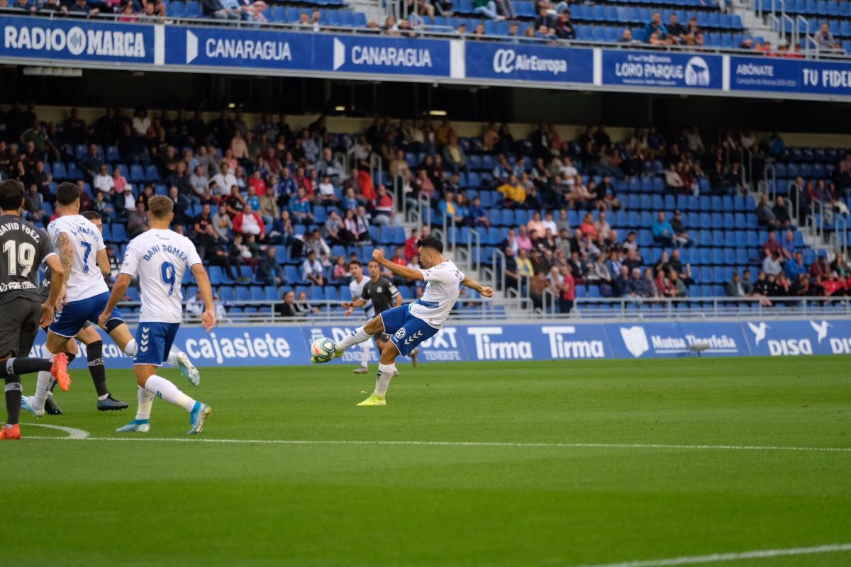 Tenerife-Alcorcón. Fran Pallero
