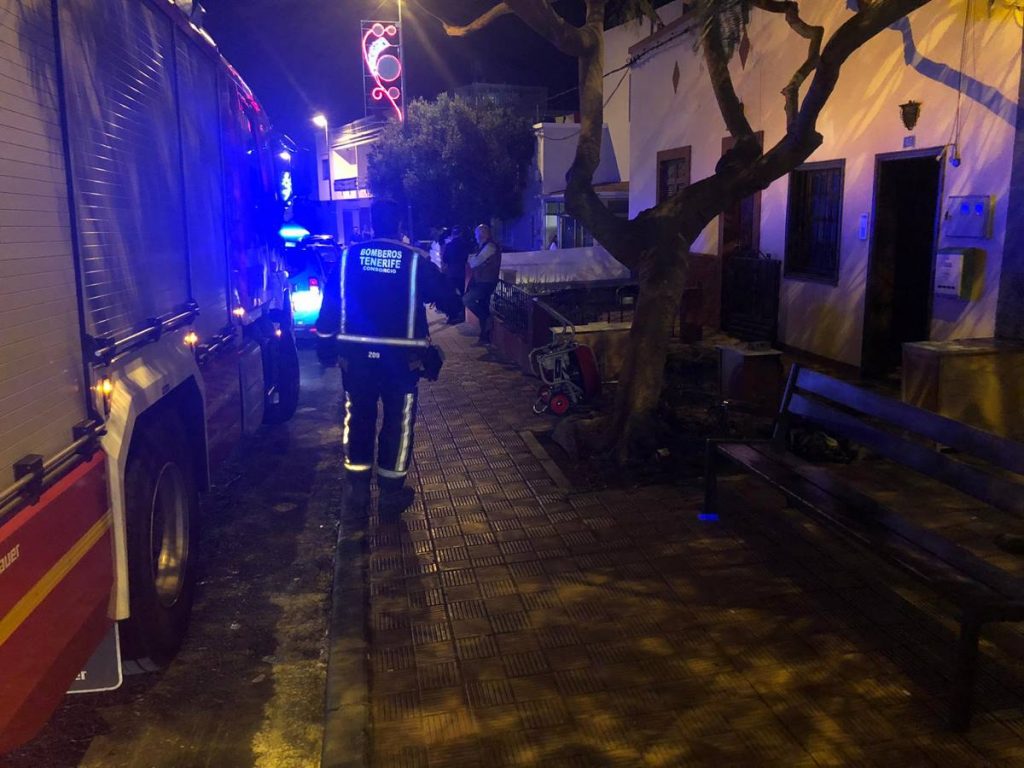 Exterior de la vivienda incendiada. DA