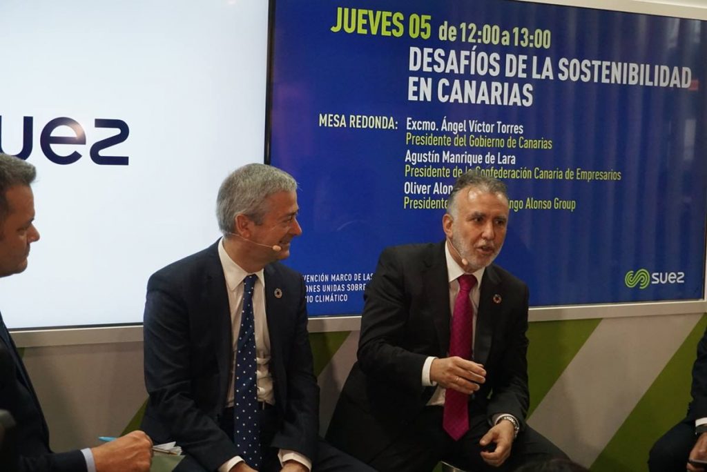 Torres afirmó que “la idea es que las Islas lleguen al 100% del uso de energías renovables en 2050” . DA