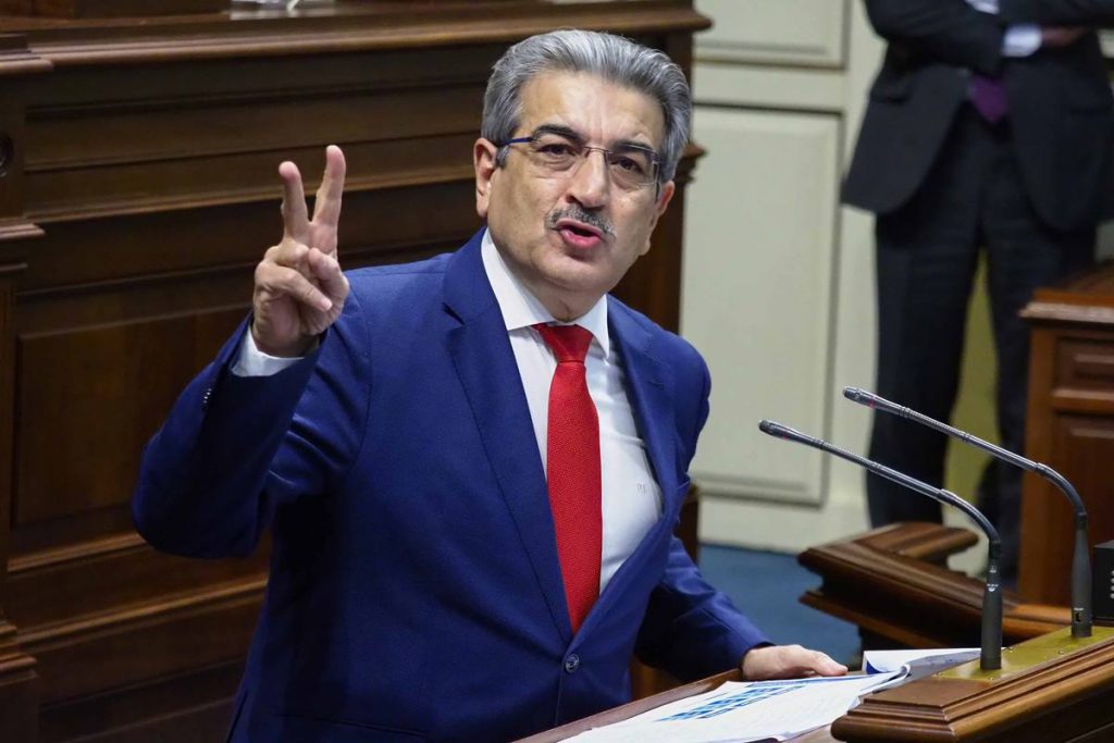 Román Rodríguez, en el debate de las enmiendas a la totalidad de los Presupuestos autonómicos de 2020. S. Méndez