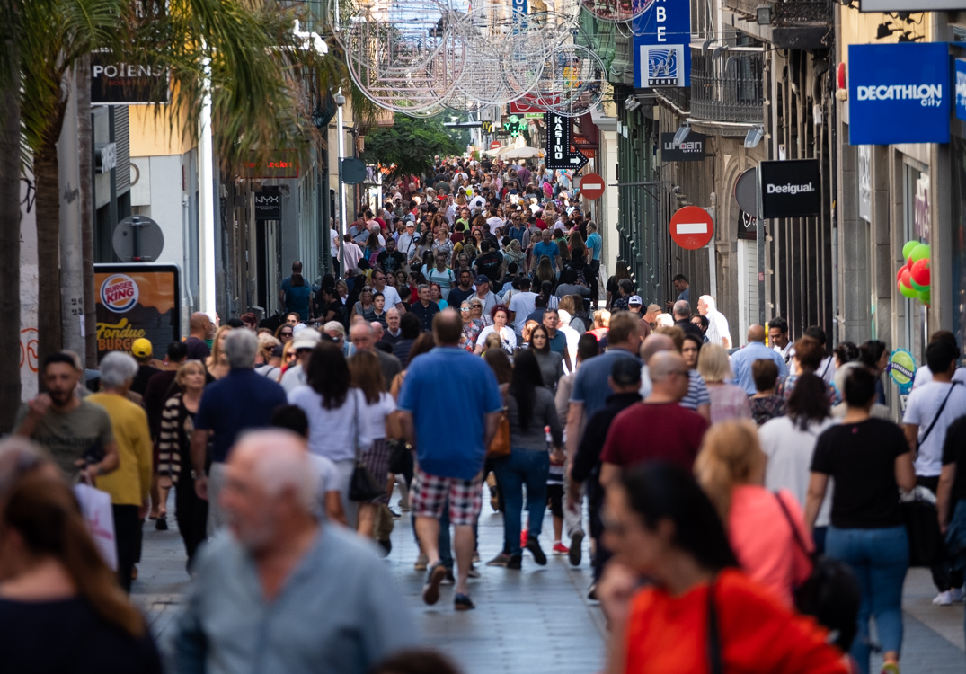 Una vez más, los canarios serán los españoles que más gastarán durante las rebajas de invierno. Sergio Méndez