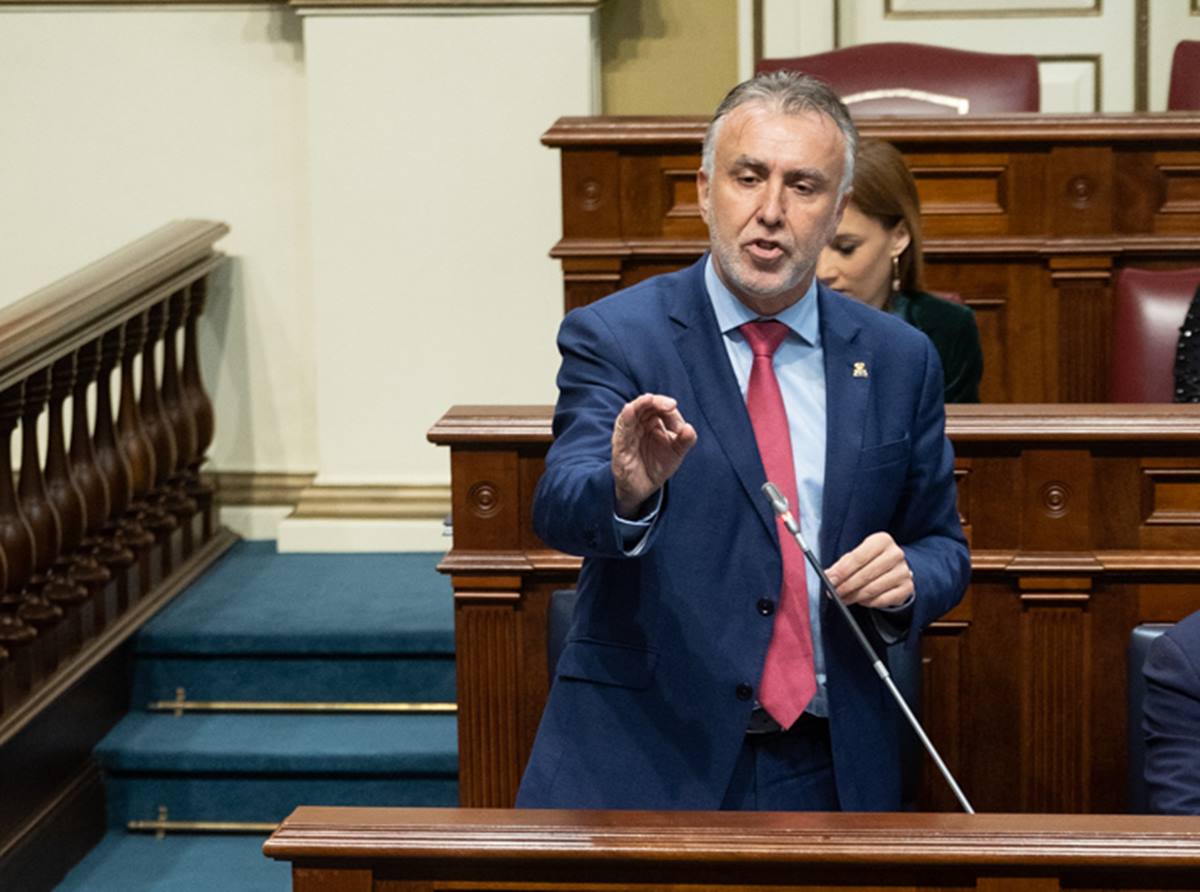 Ángel Víctor Torres, durante una intervención parlamentaria. Fran Pallero