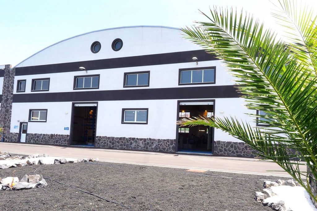 Planta desaladora de Fonsalía, en la costa del municipio de Guía de Isora. DA