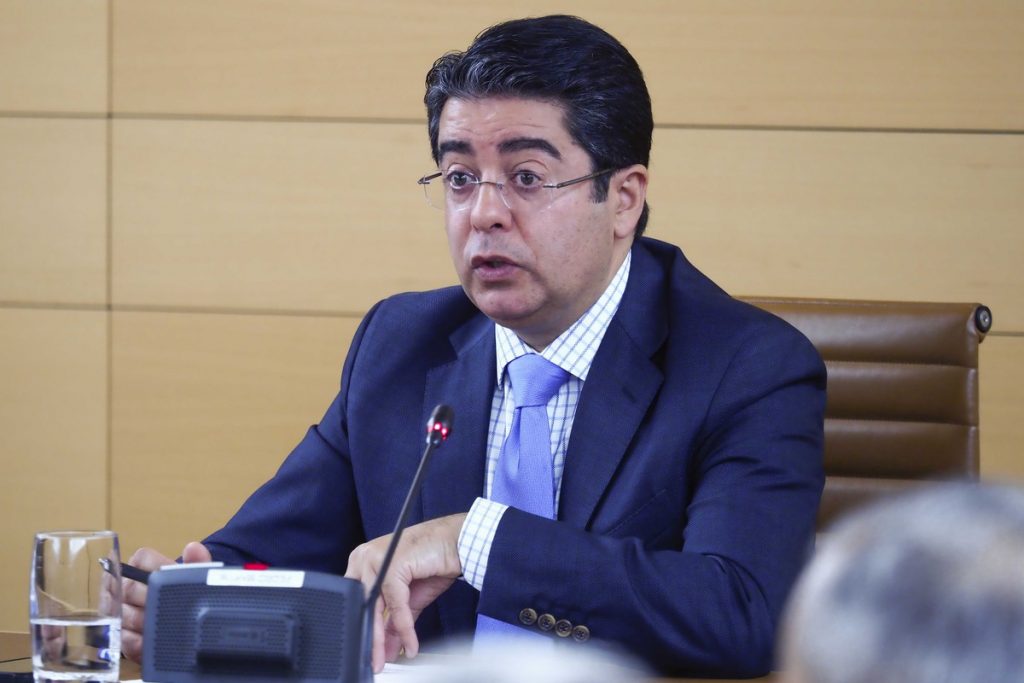 El presidente de la Corporación agiliza los trámites para que la terminal se incluya en el Documento de Regulación Aeroportuaria de AENA. FOTO: Sergio Méndez