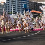 El Coso del Carnaval de Santa Cruz se llena de turistas: 270 guaguas llegarán para verlo
