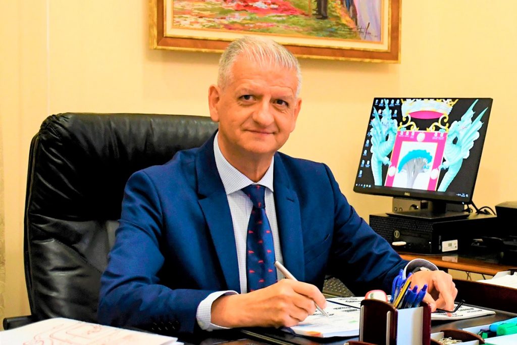 FRANCISCO LINARES