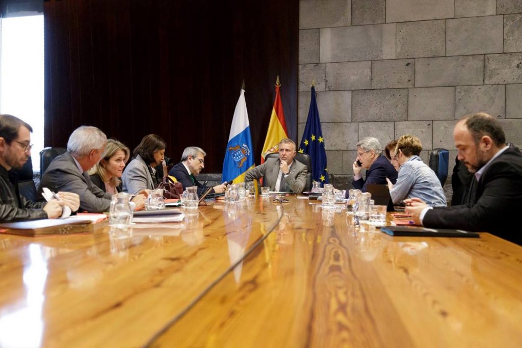 El Ejecutivo regional celebró ayer una reunión extraordinaria del Consejo de Gobierno para adoptar medidas frente a la crisis del coronavirus de Wuhan. DA