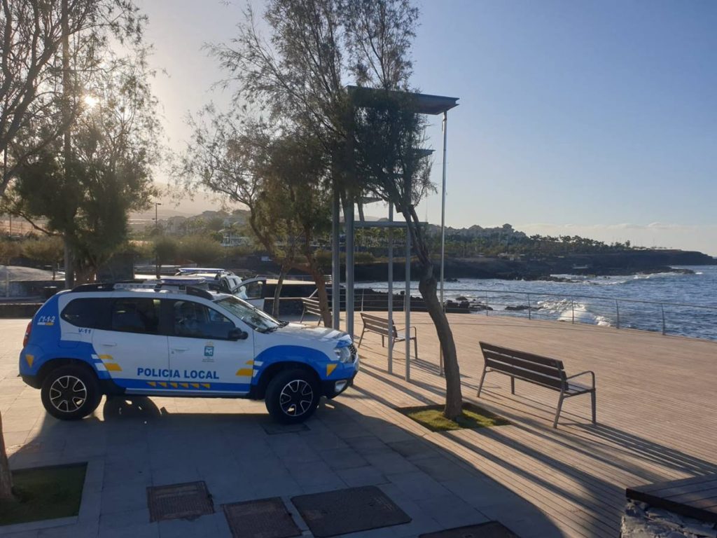 Cierre de playas, precintado de parques y hoteles vaciándose, las imágenes más repetidas tras el estado de alarma