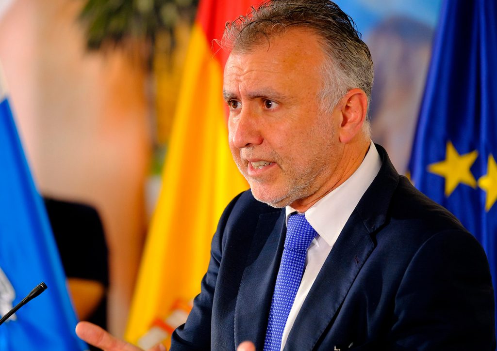 El presidente del Gobierno de Canarias, Ángel Víctor Torres