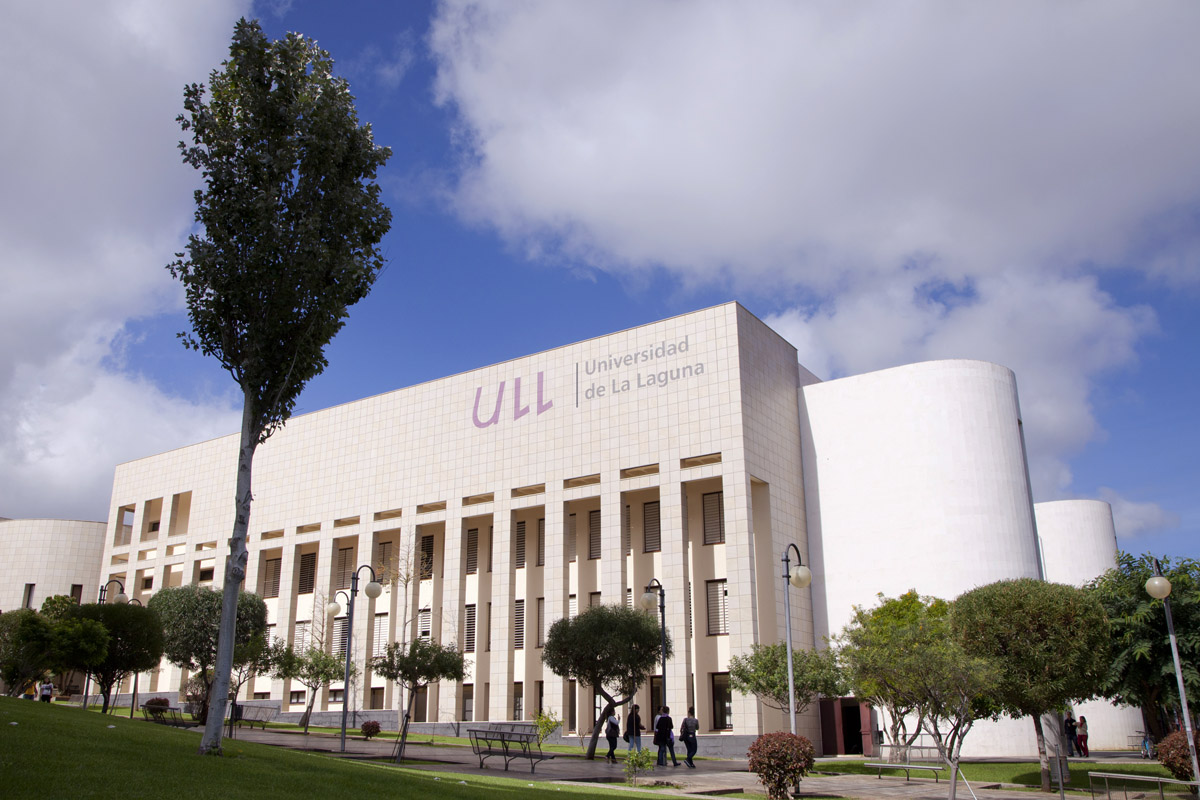 El Cabildo ofrecerá 10 millones a la Universidad de La Laguna para que retrase las clases