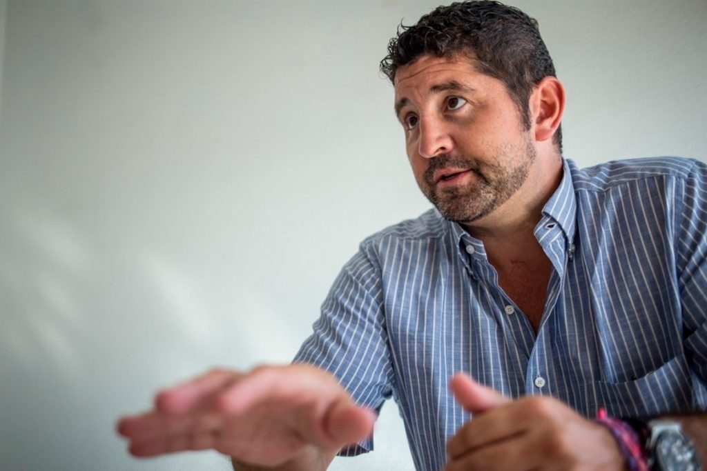 El presidente del CEST, Roberto Ucelay