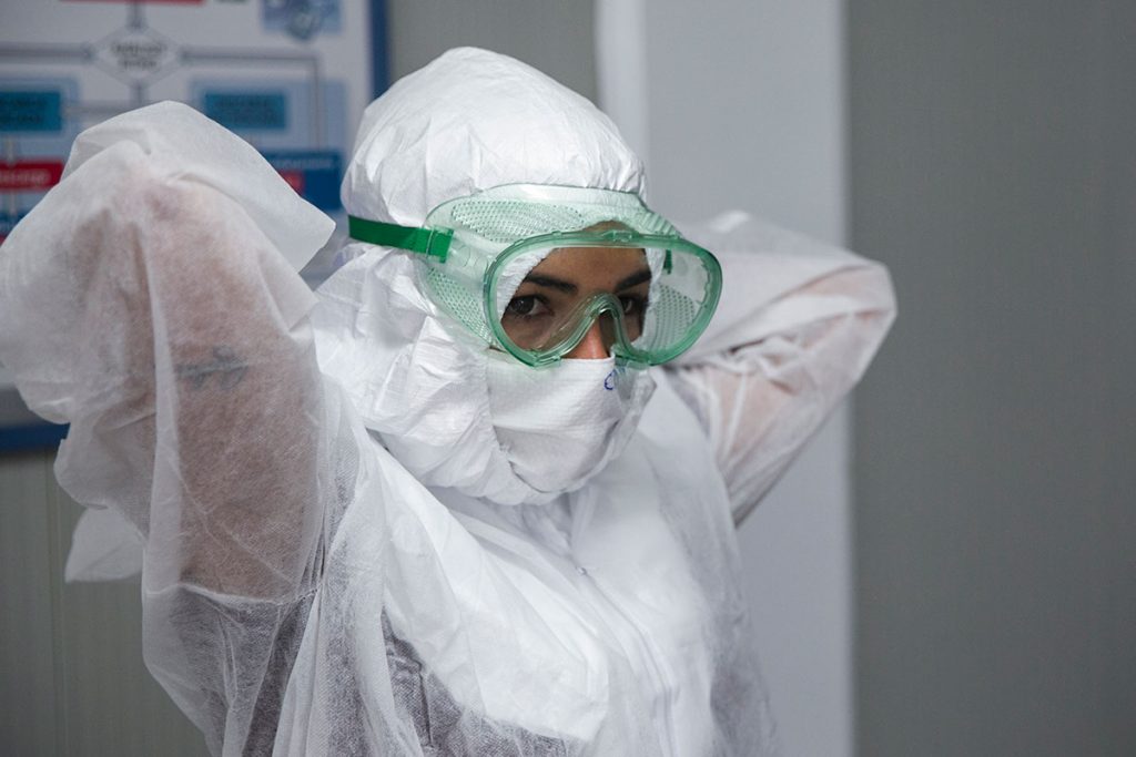 CORONAVIRUS PERSONAL SANITARIO EPI