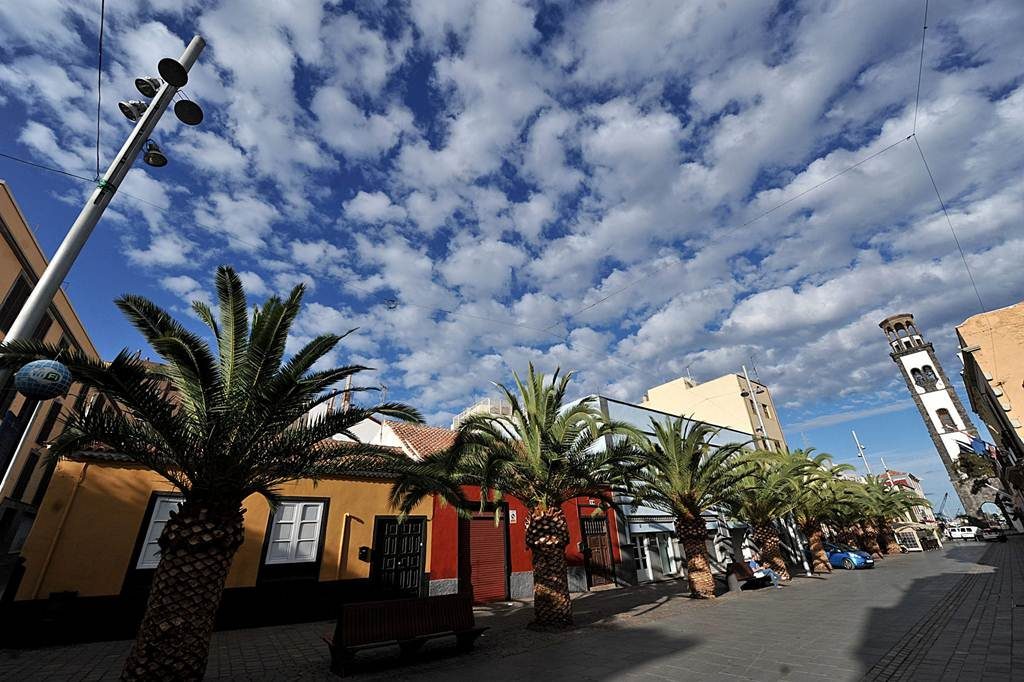 Panorámica de la céntrica calle de La Noria de la capital tinerfeña. FRAN PALLERO