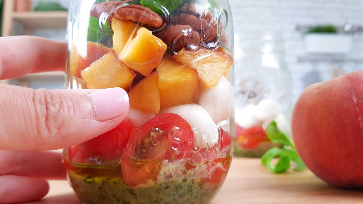 ensalada-caprese-de-tarro