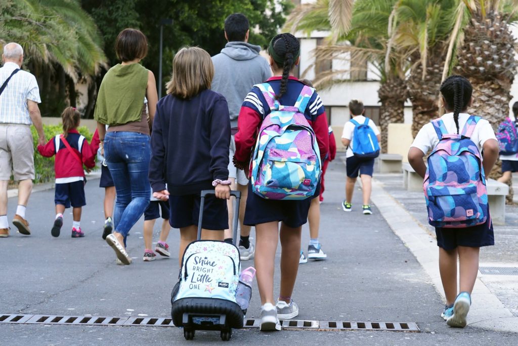 La ruina de las familias con la vuelta al cole: "Va a ser duro; ajustaremos gastos"