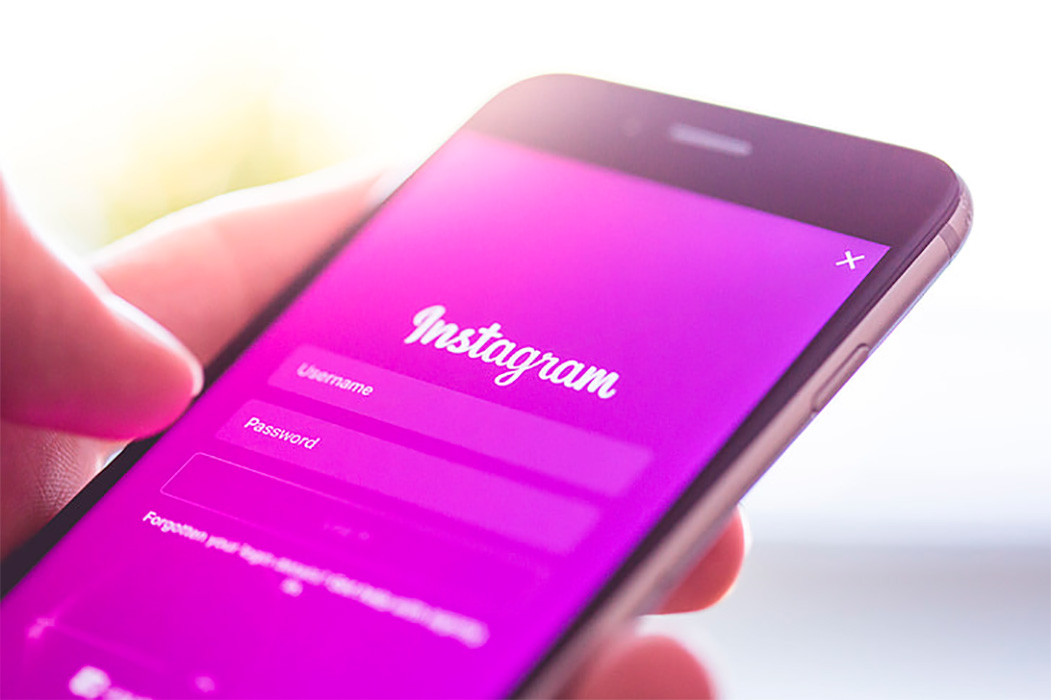 Instagram app smartphone