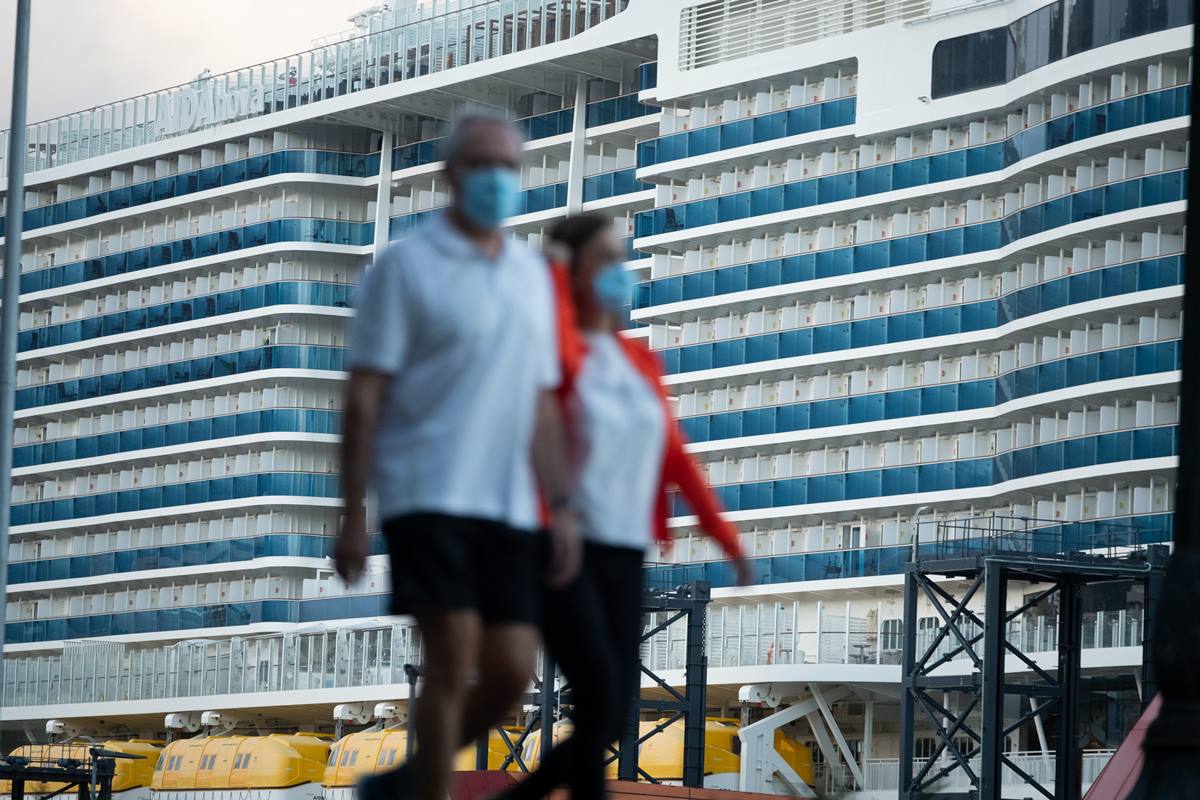 Hasta la fecha, en Canarias se han realizado 279.066 pruebas PCR para detectar el coronavirus, con un 4,21% de muestras positivas. Fran Pallero