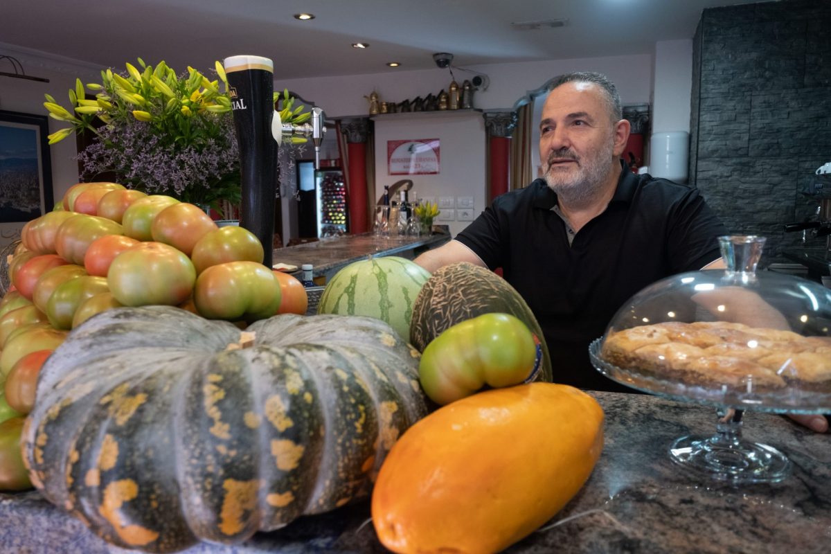 El restaurante El Líbano, 40 años de gastronomía en Santa Cruz. DA