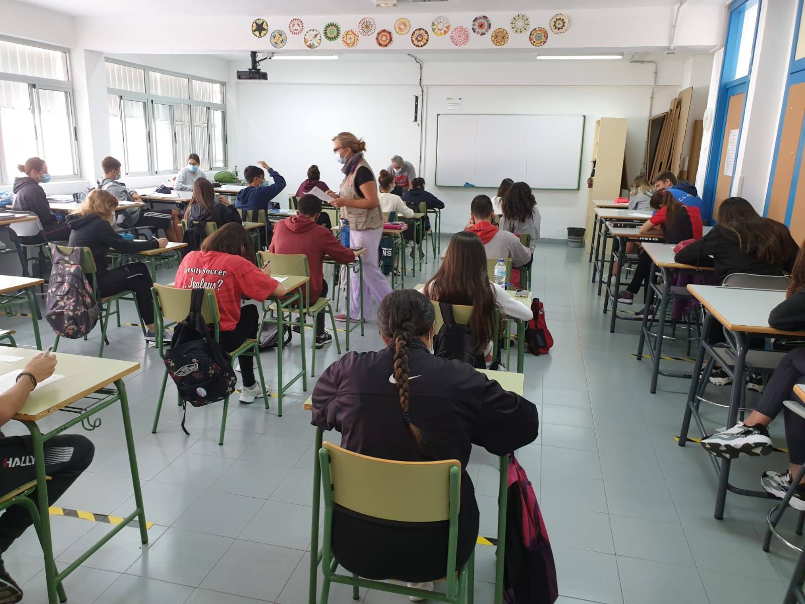 Una charla del programa Cienmiradas en el IES Puntalarga. DA
