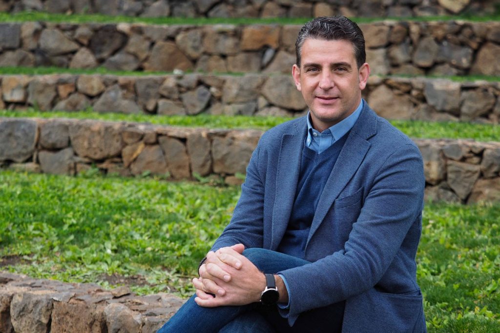 El portavoz confiesa que no le sorprendió la decisión del alcalde. S. M.