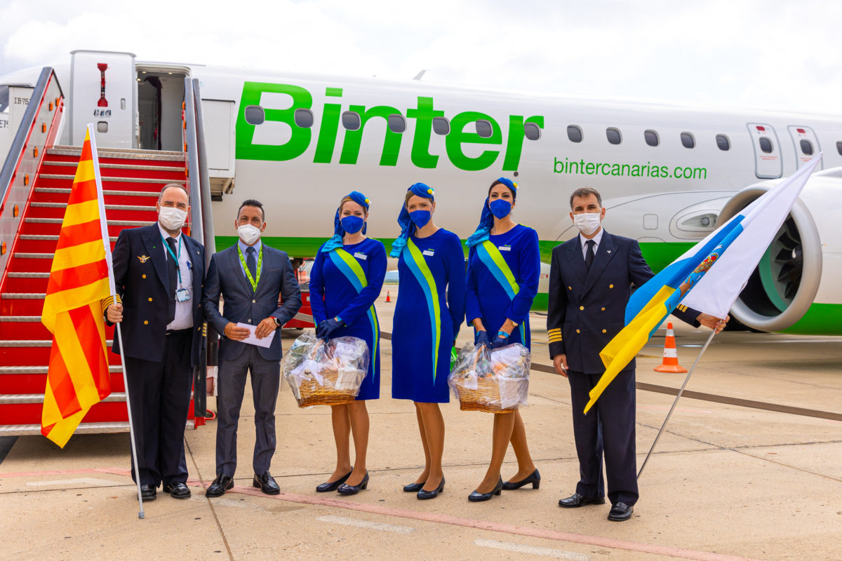 Inauguración del vuelo Gran Canaria-Reus de Binter. / DA