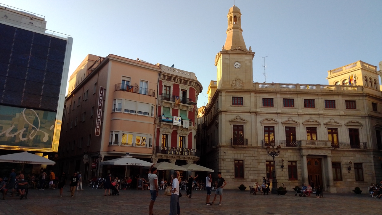 Plaza del Mercado, en Reus. / DA  