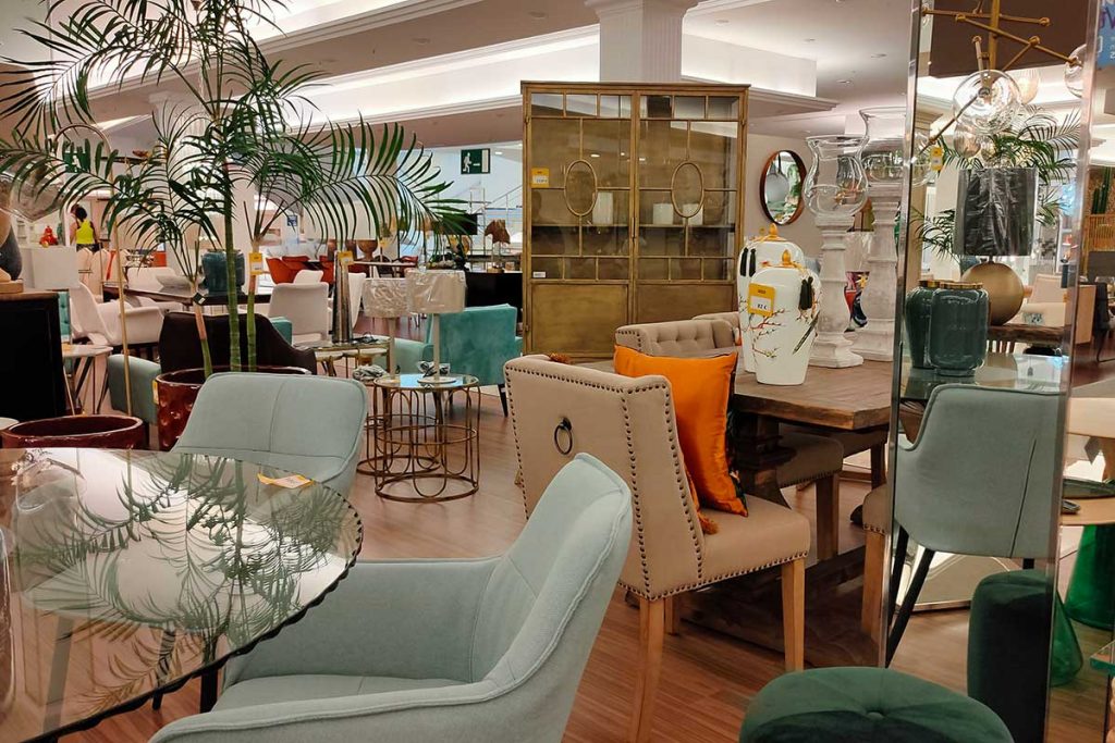 Centro Comercial del Mueble