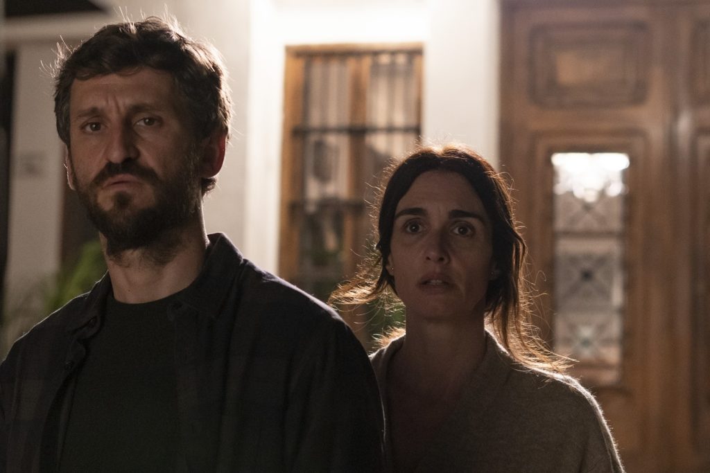 Raúl Arévalo y Paz Vega protagonizan el thriller ‘El lodo’.