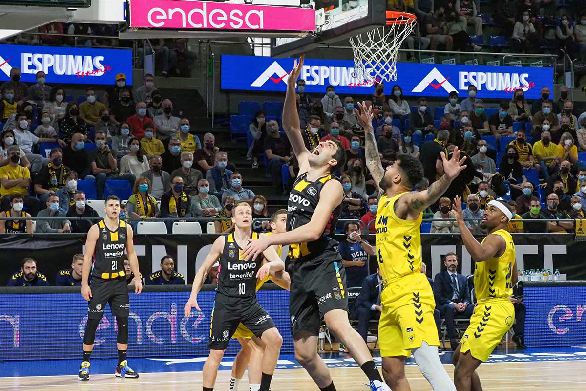 Lenovo Tenerife-UCAM Murcia