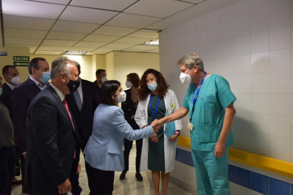 darias-visita-hospital-la-candelaria