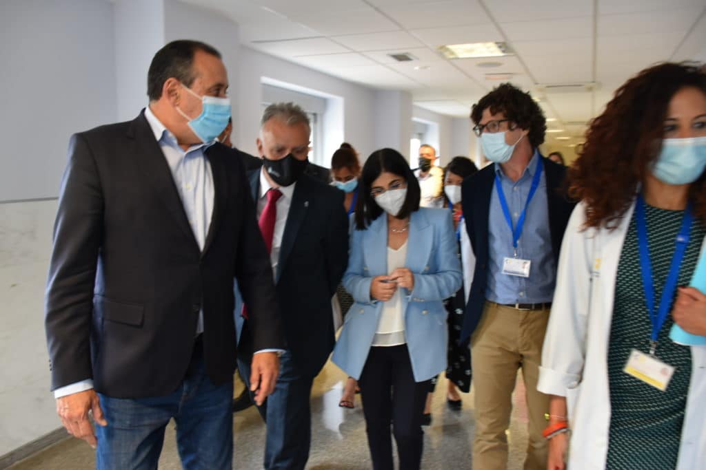 darias-visita-hospital-la-candelaria