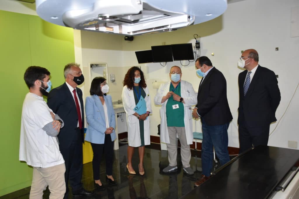 darias-visita-hospital-la-candelaria