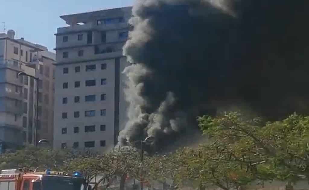 Incendio en el centro de Santa Cruz de Tenerife